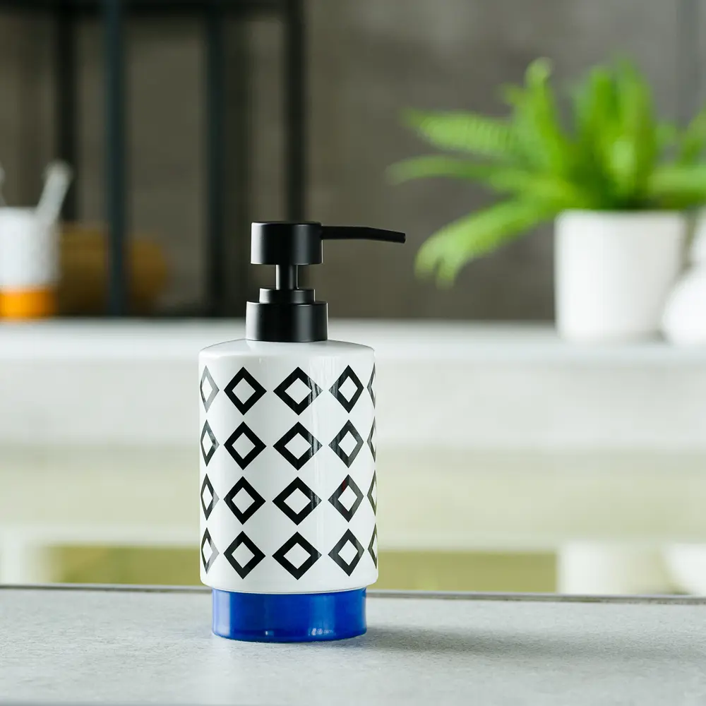 Дозатор для жидкого мыла Moroshka Memphis цвет белый/чёрный/синий STLM-2014571 - Вид №4