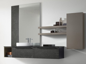 Деревянный умывальник с зеркалом