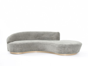 Изогнутый диван из ткани