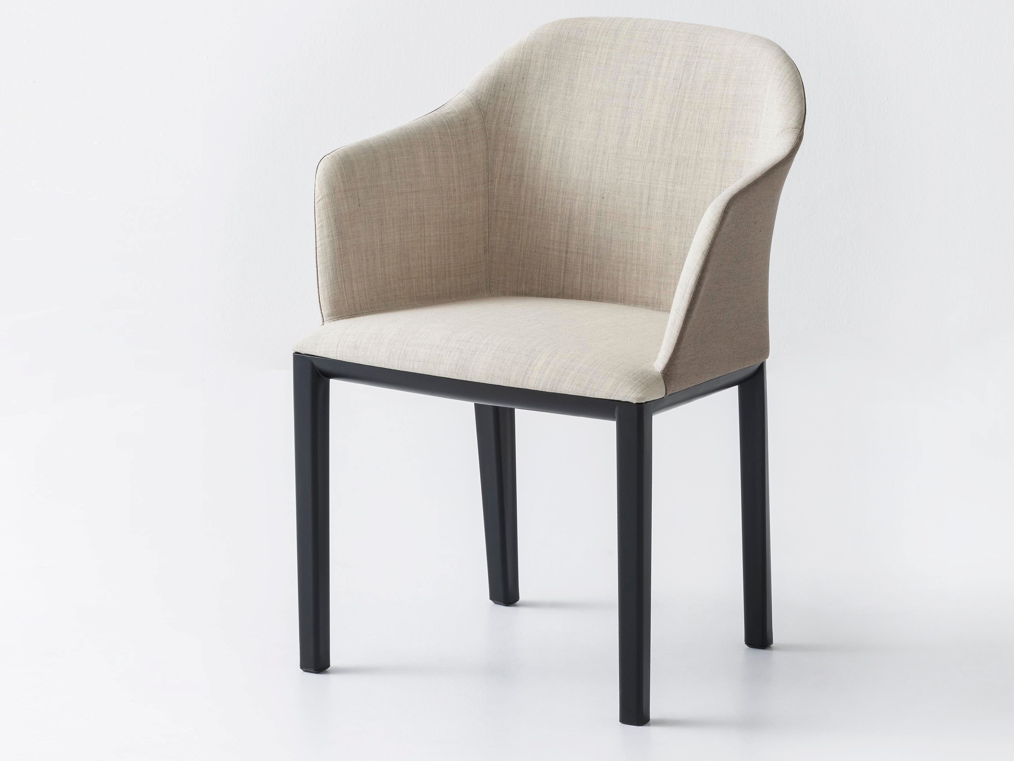 Мягкое кресло с подлокотниками GABER Manaa ARCH-00065141 - Вид №1