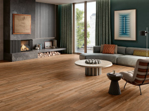 Пол из керамогранита под дерево