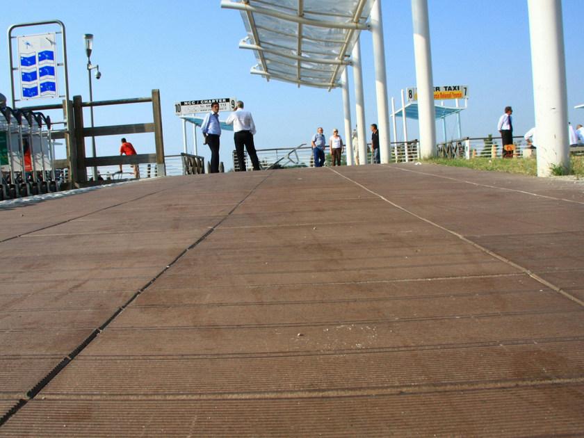 FAVARO1 Бетонный пол для улицы с имитацией дерева Quadra sun-id-1479542 - Вид №4