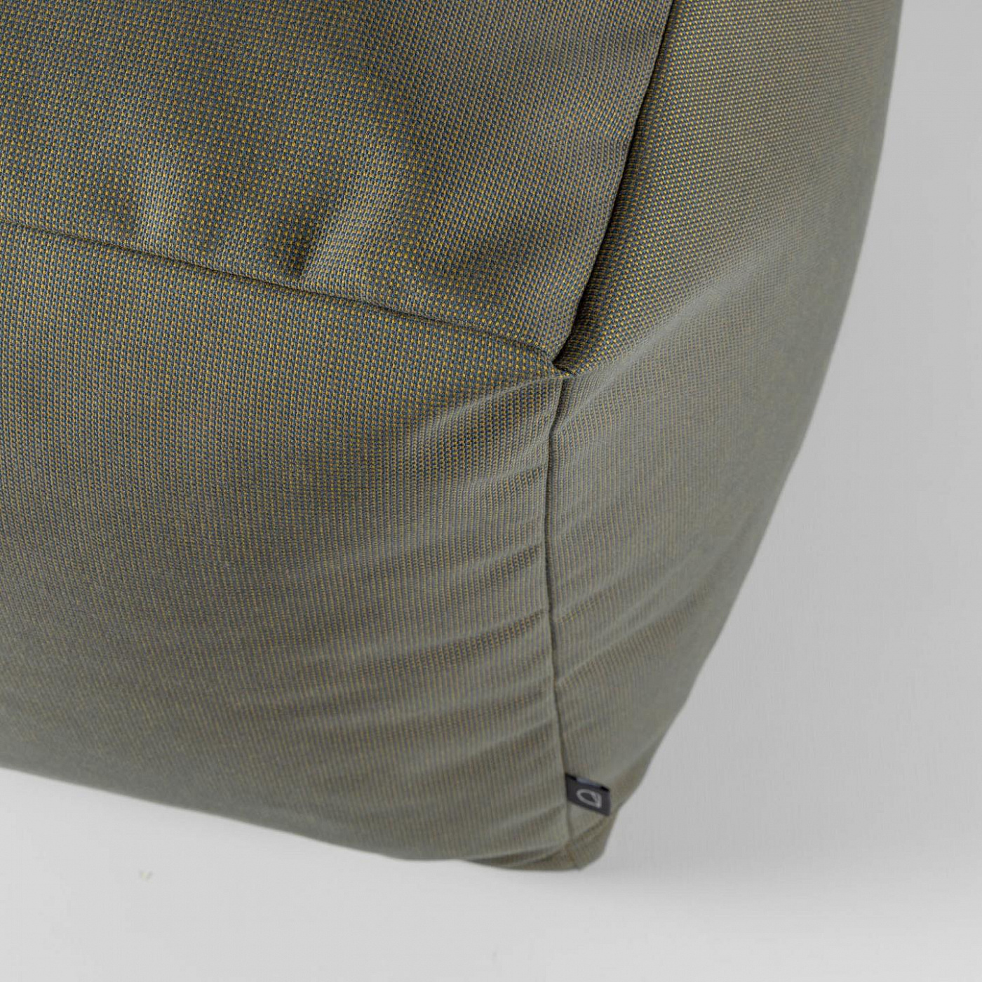 082598 Пуф квадратный серый La Forma Nedra  - Вид №1