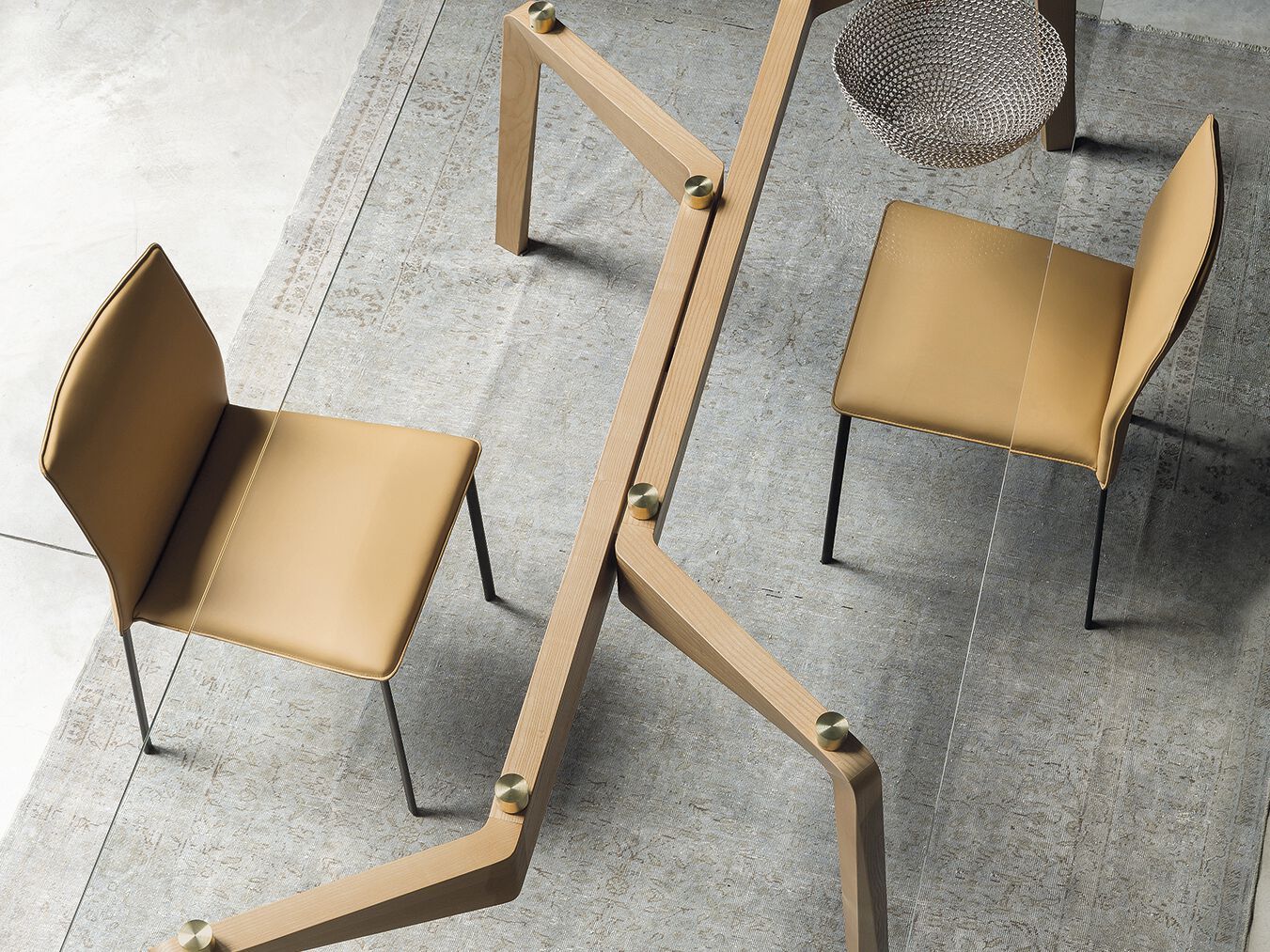 Мягкий штабелируемый стул RIFLESSI Stella Flex ARCH-00046966