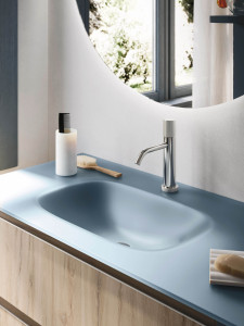 Подвесной шкаф для умывальника со встроенной раковиной