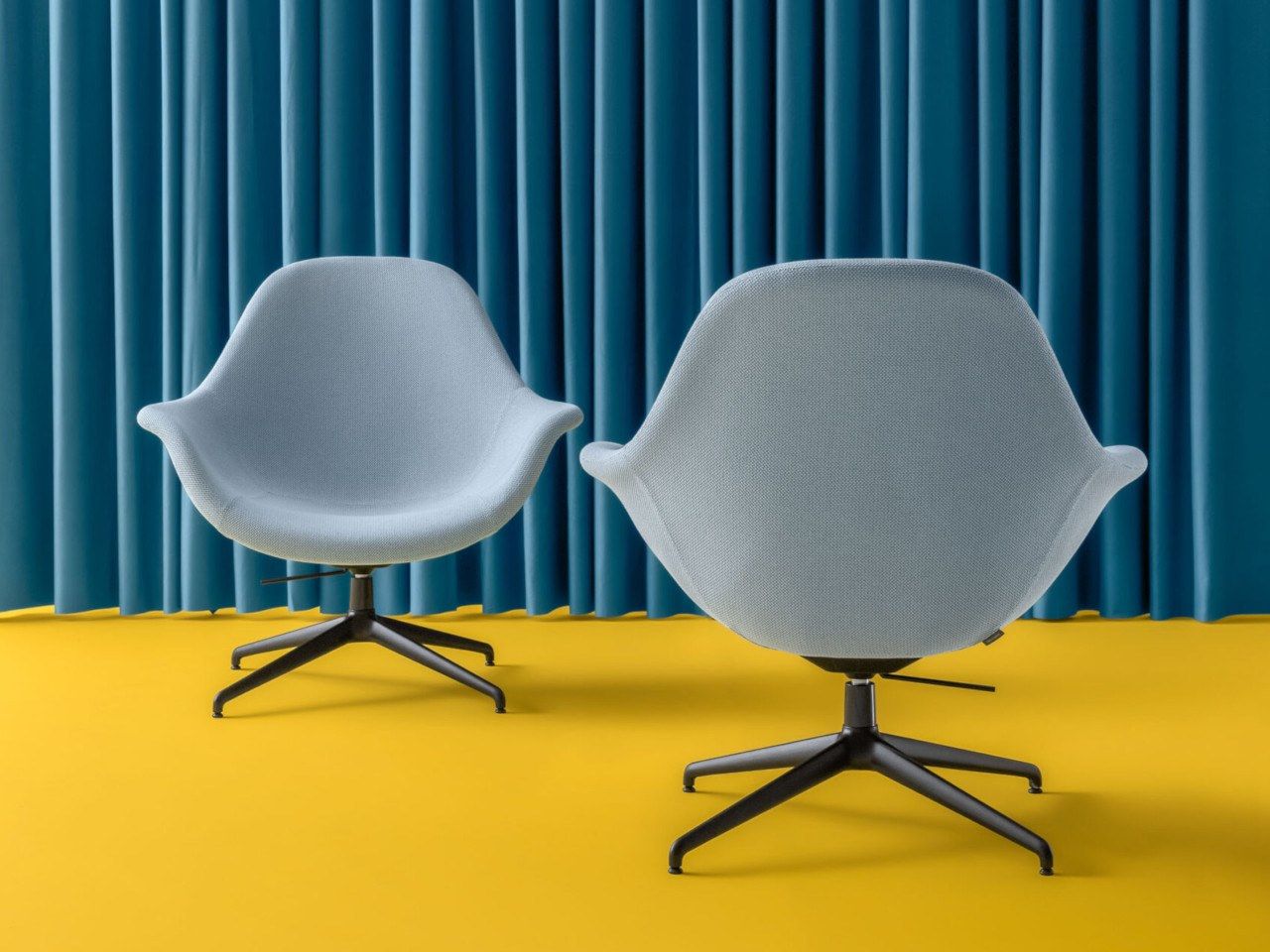 Тканевое вращающееся кресло с подлокотниками Crassevig Pola ARCH-00046960 - Вид №3