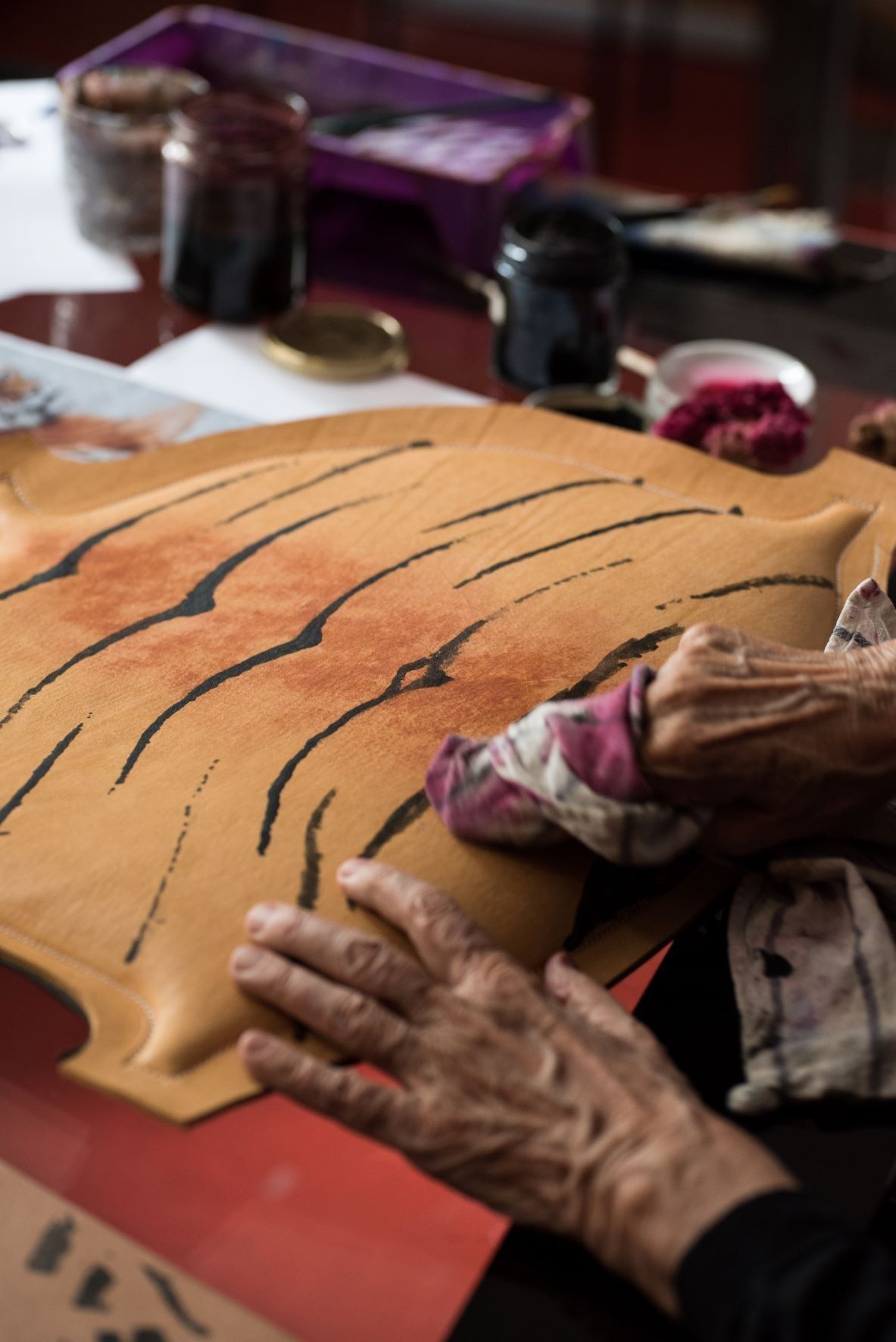 Стул из ясеня с подлокотниками и встроенной подушкой BD Barcelona Гаулино ARCH-00065731 - Вид №10