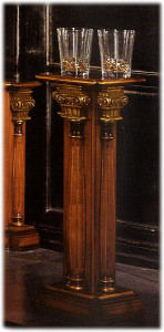 Подставка  MIRANDOLA M94