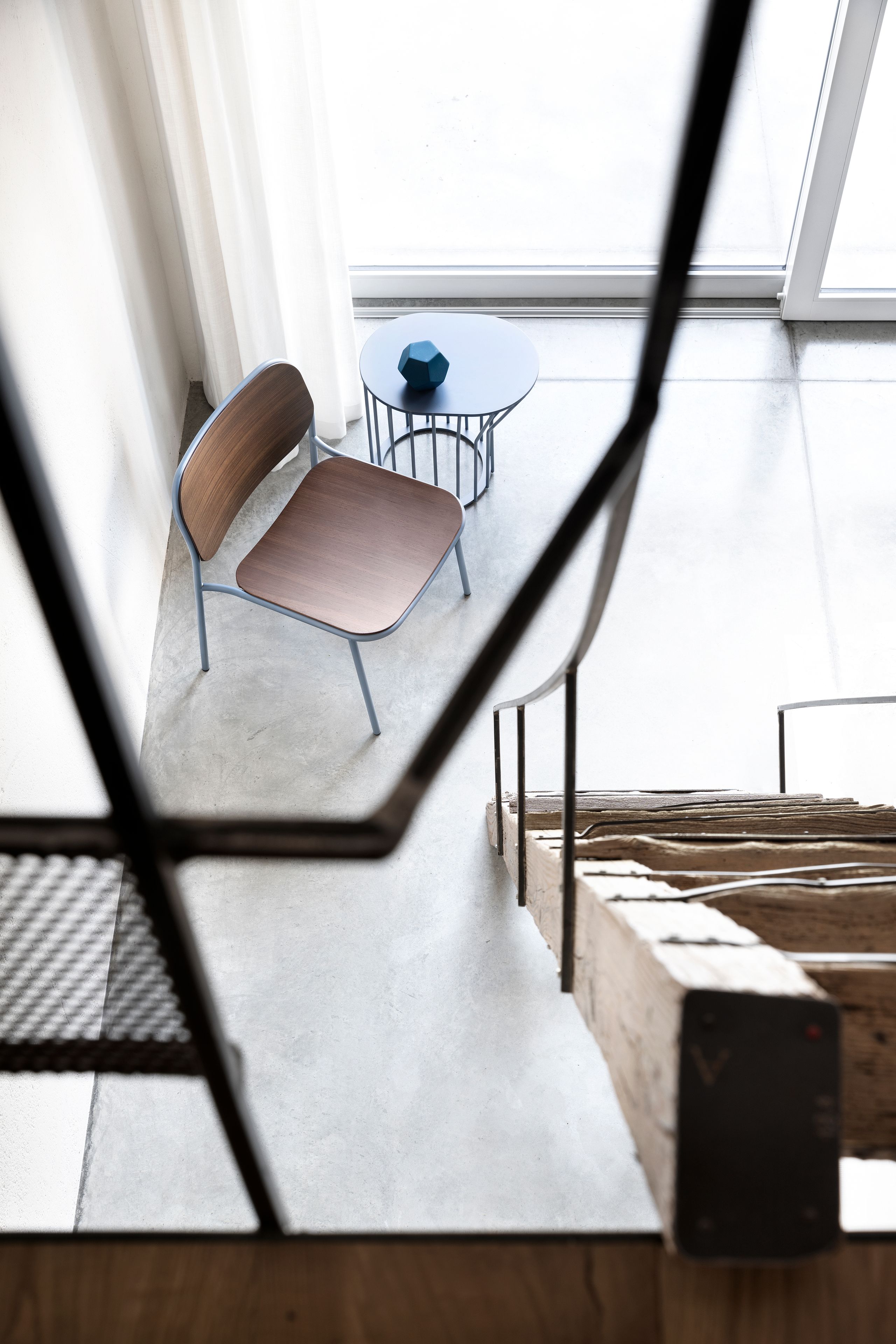 Деревянный штабелируемый стул TrabA' Metis ARCH-00072118 - Вид №2