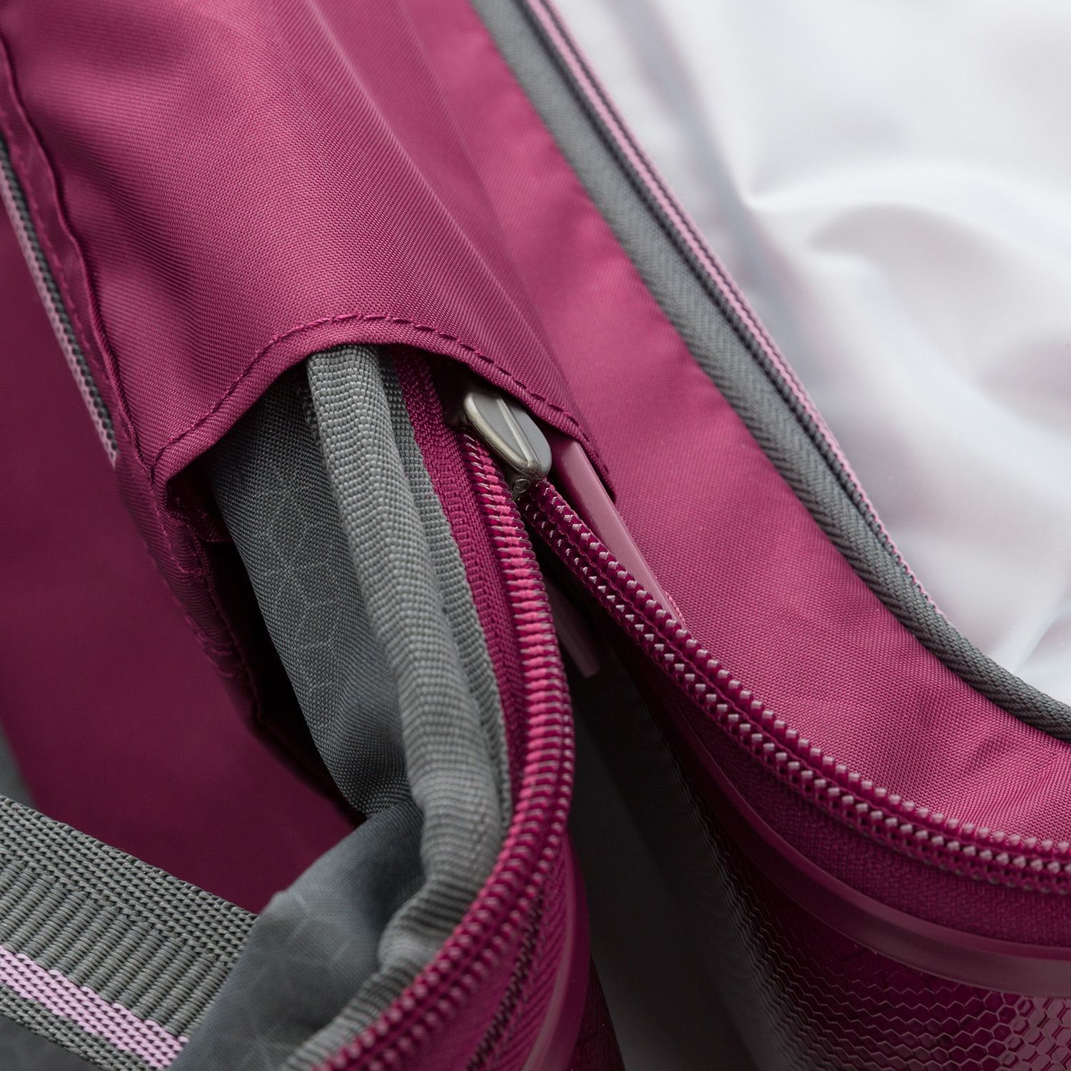 HFRS01XS/254 Чемодан HFRS01XS Glide XS Carry-On Spinner Hedgren Freestyle  - Вид №8