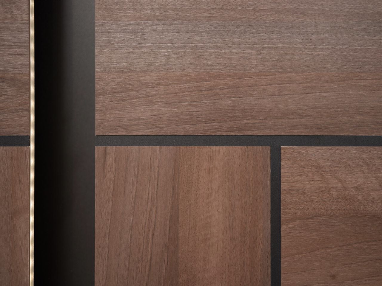 Алюминиевая поворотная входная дверь Roka SIENA NOCE ARCH-00030192 - Вид №4