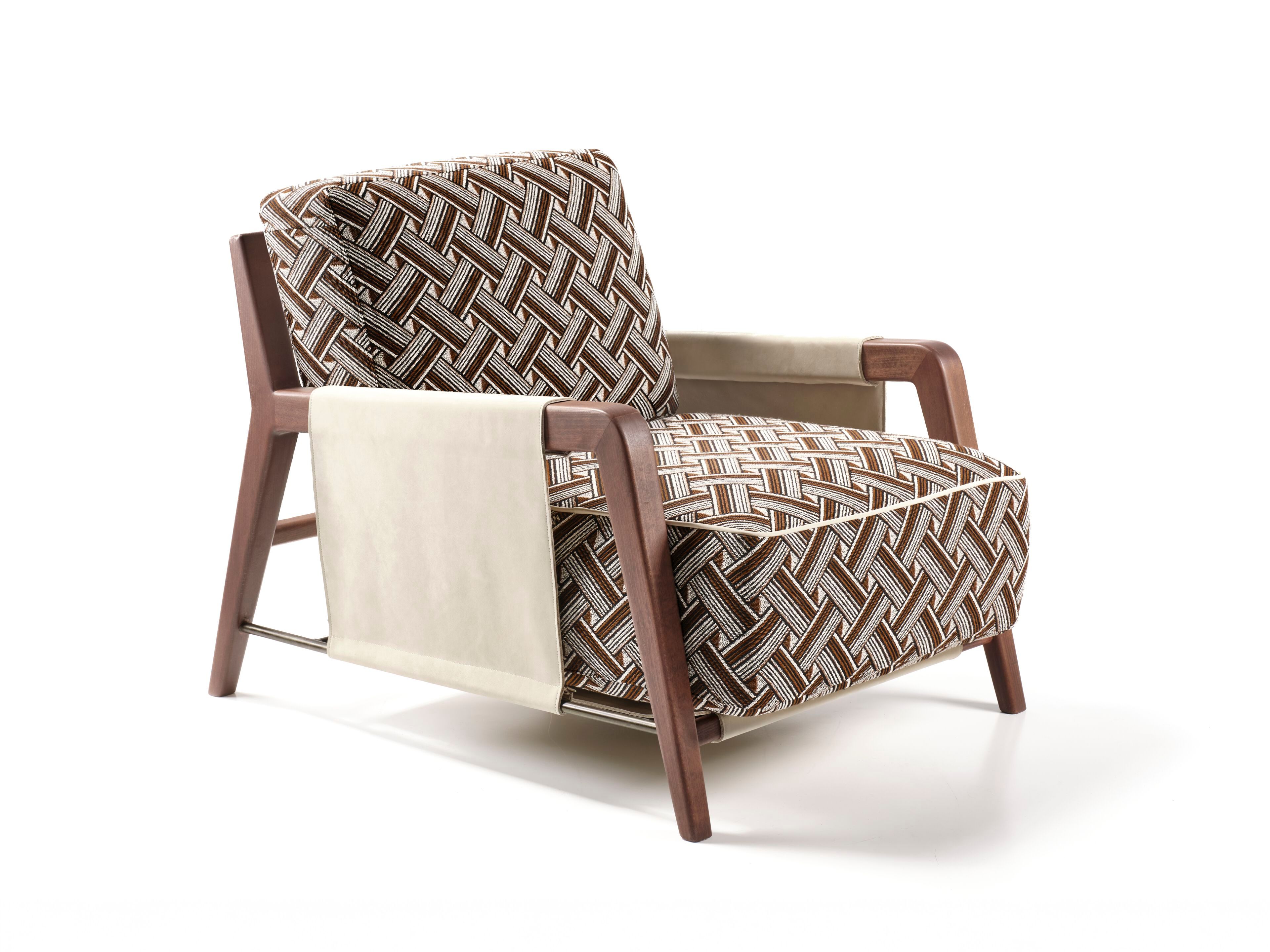 Тканевое кресло с подлокотниками RIVATELIER WOODY ARCH-00153025