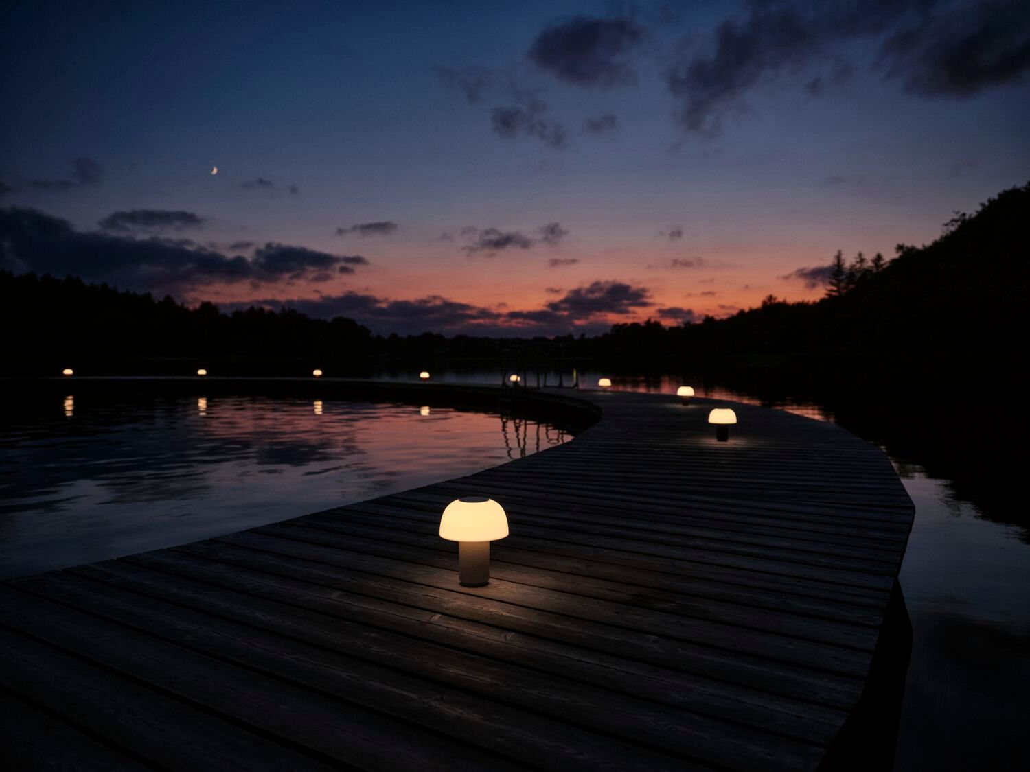 USB зарядка алюминиевая перезаряжаемая настольная лампа ZONE DENMARK Rocks ARCH-00113228 - Вид №1