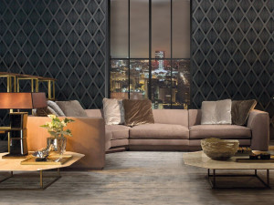 Кожаный изогнутый диван