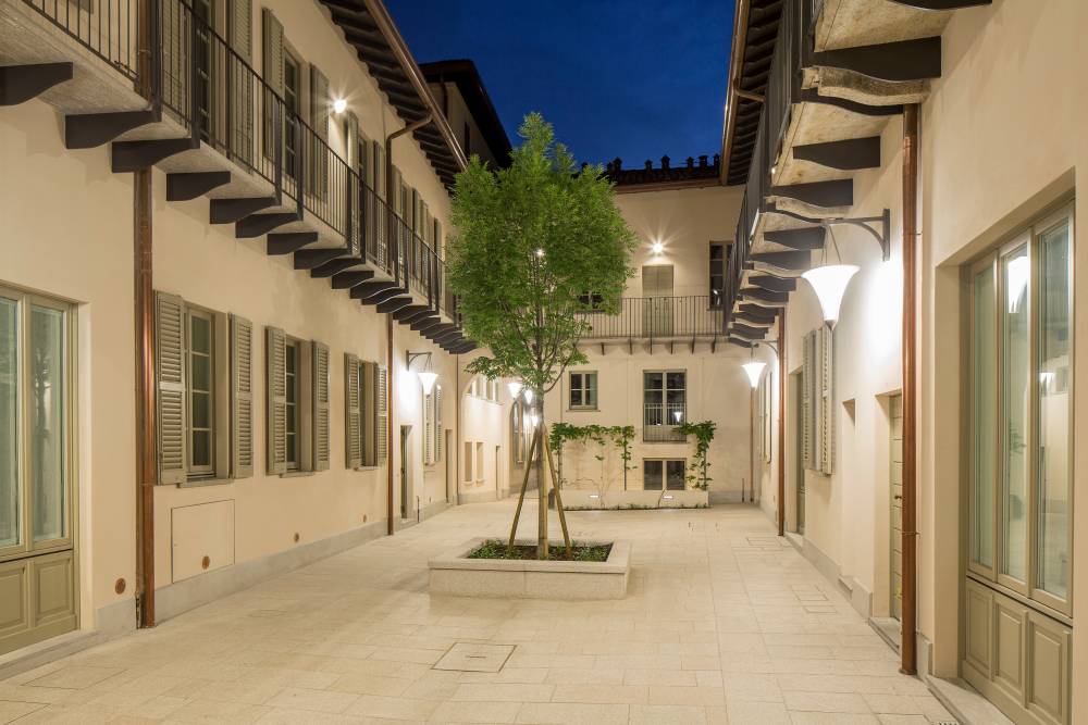 Настенный оцинкованный стальной светодиодный уличный фонарь iGuzzini пламя ARCH-00135326 - Вид №1