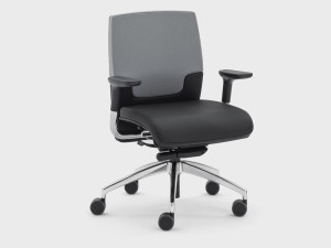 Кожаный регулируемый по высоте офисный стул с подлокотниками