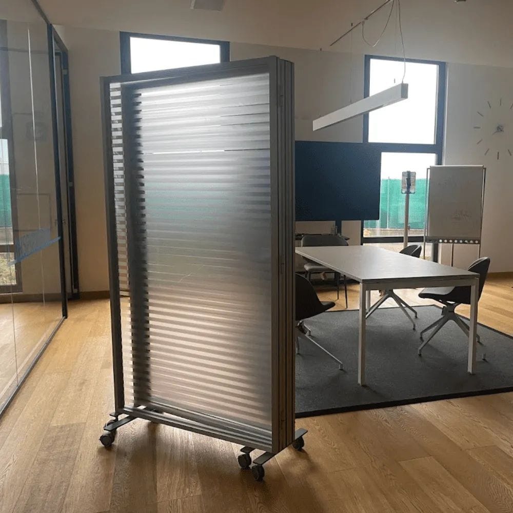 Закрывающаяся офисная перегородка с колесами STUDIO T Twist ARCH-00119694 - Вид №7