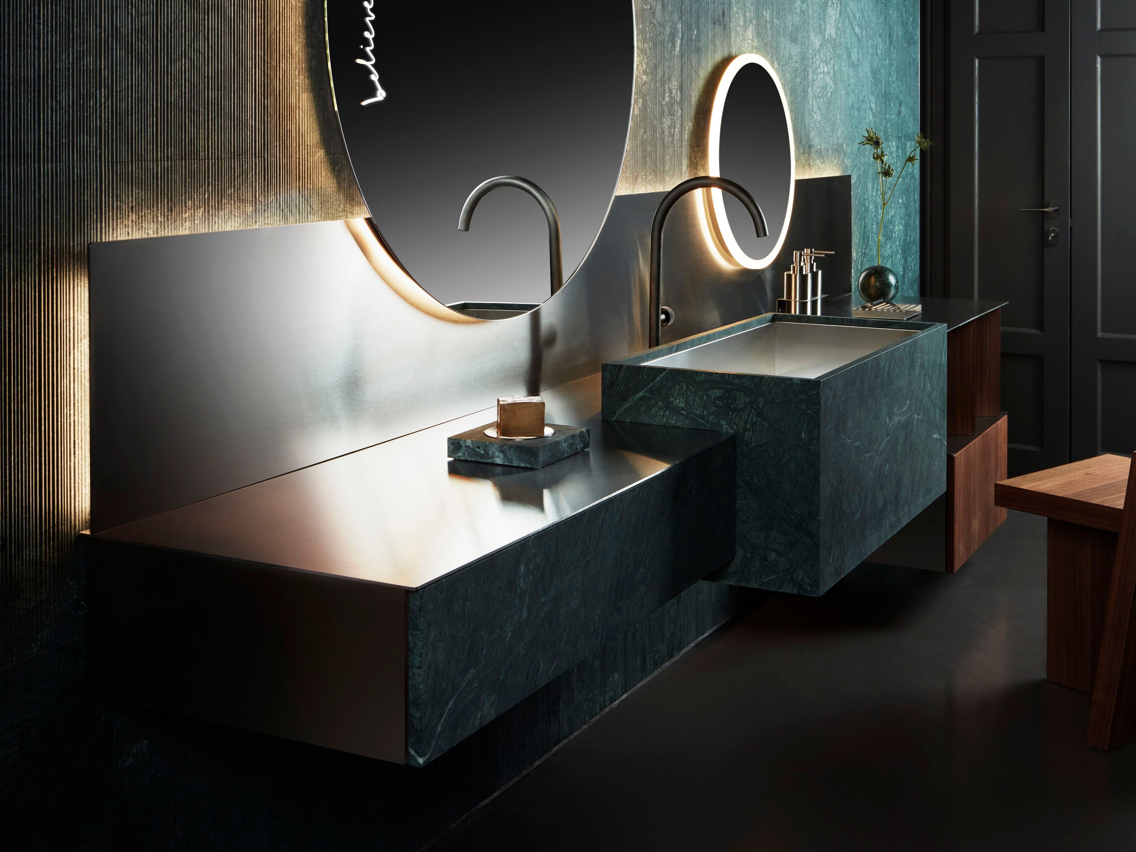 Мраморный подвесной умывальник Salvatori The Small Hours ARCH-00075477