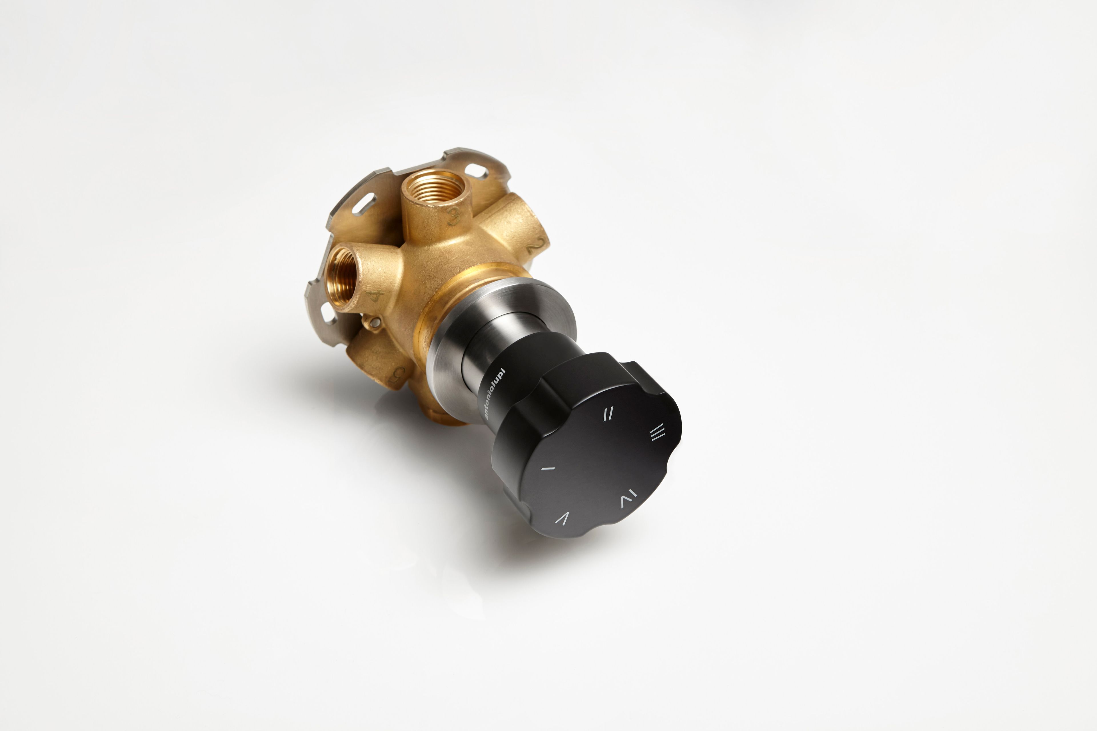 Однорычажный смеситель для душа Antoniolupi танк ARCH-00096662 - Вид №5