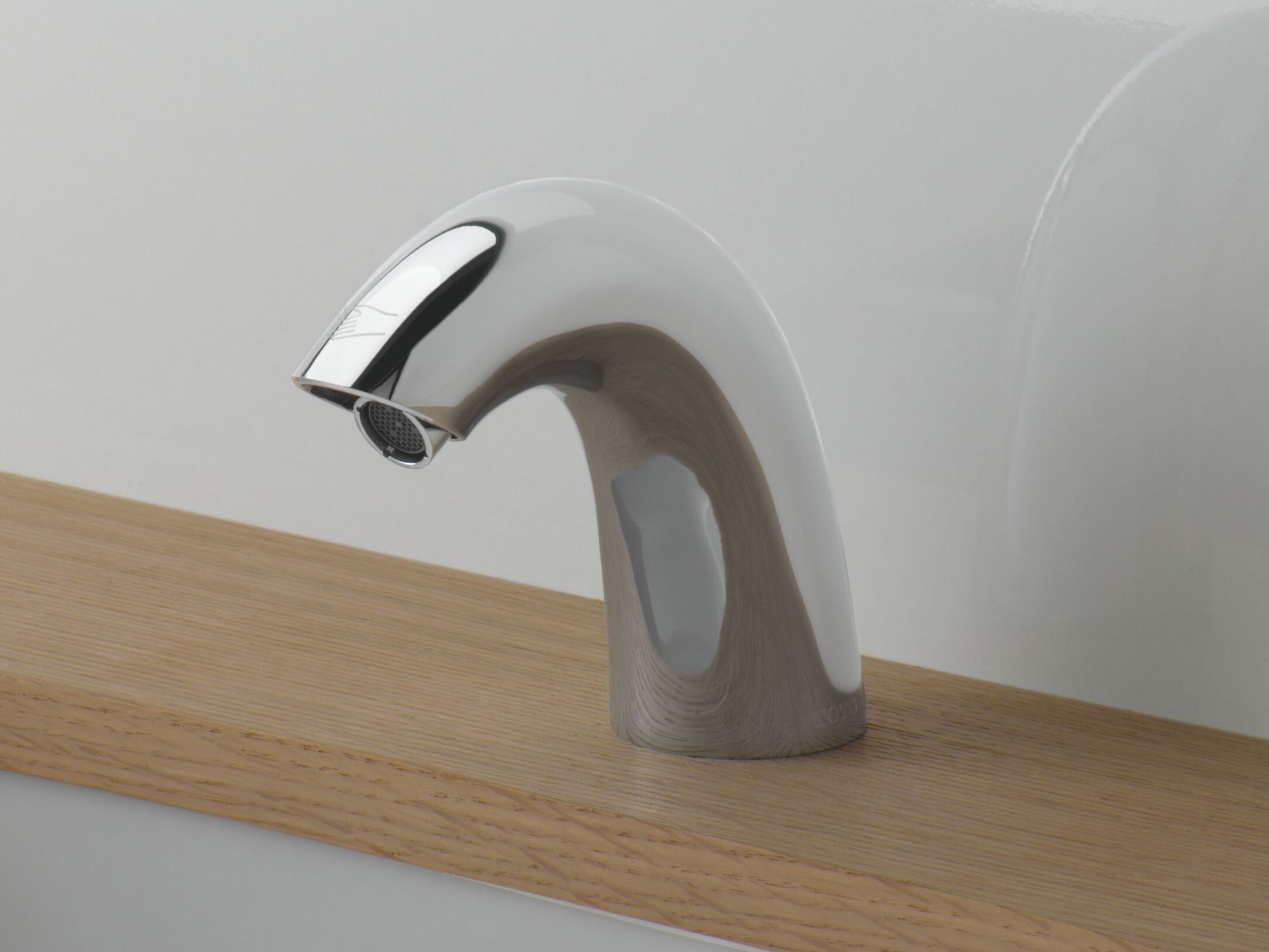 Электронный смеситель для раковины TOTO TENA40AWV105 ARCH-00049872