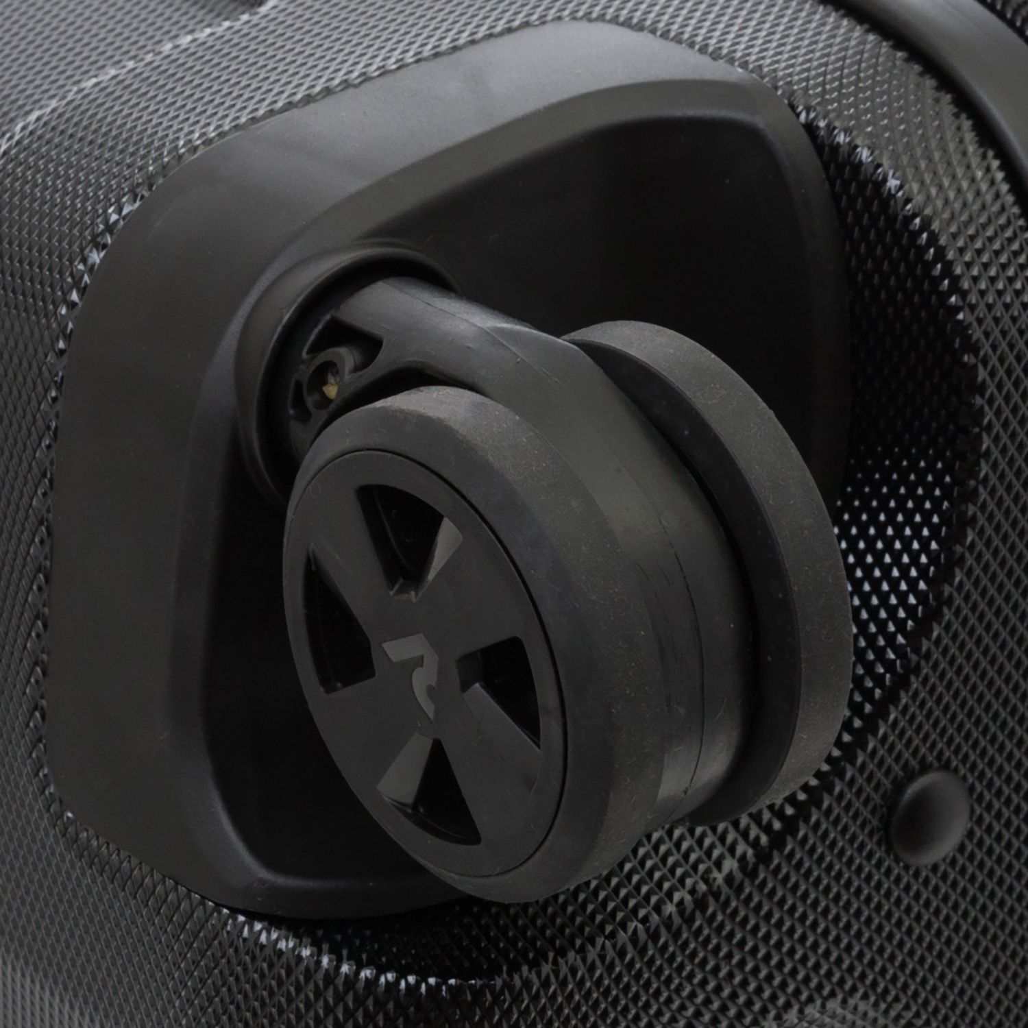 5612-0101 Чемодан 5612 M Roncato Unica - Вид №4