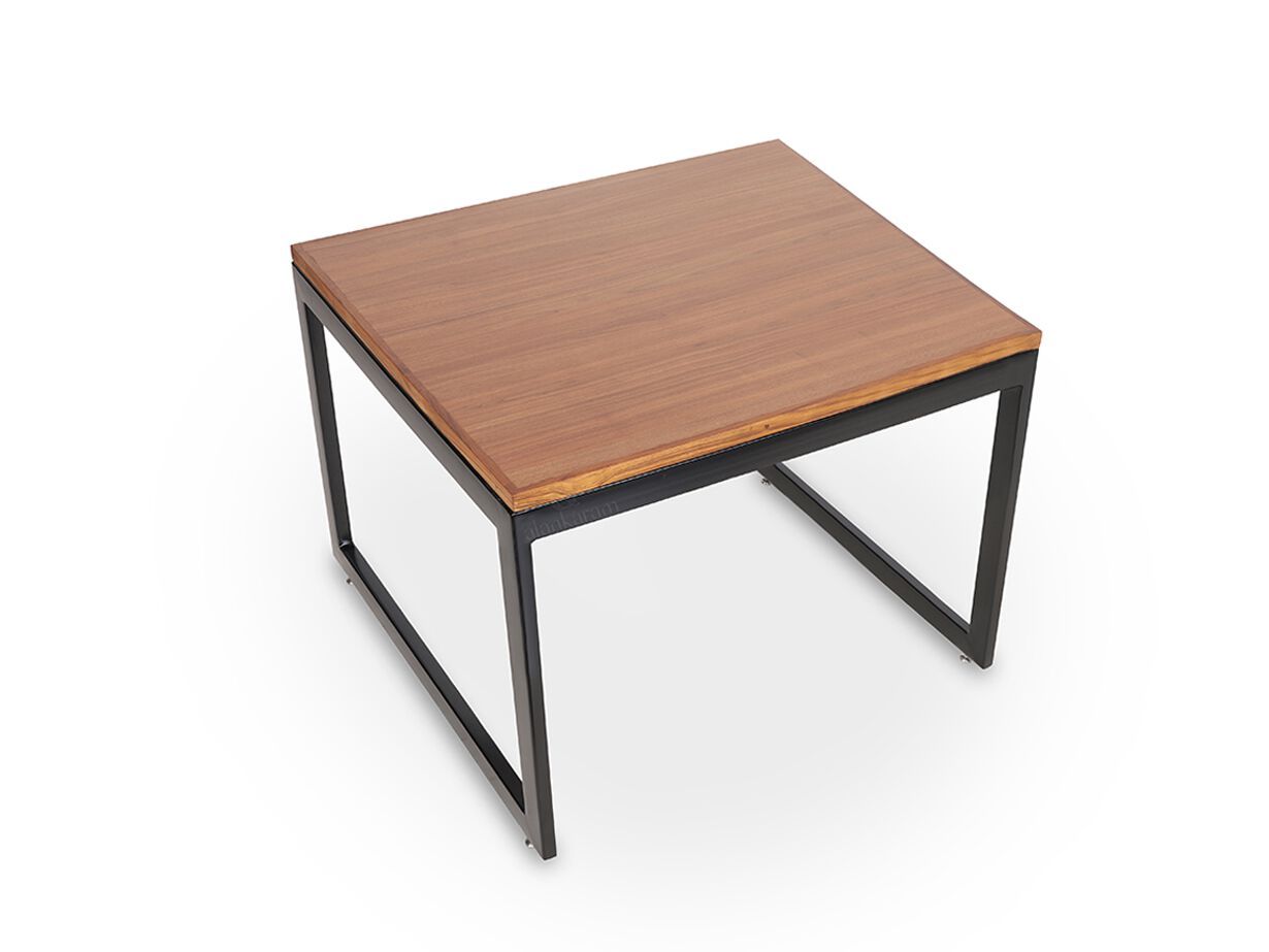 Деревянный квадратный стол Alankaram TIKA ARCH-00057916