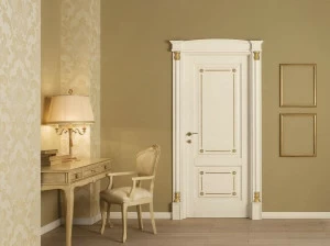 LEGNOFORM Дверь из лакированного массива дерева Impero