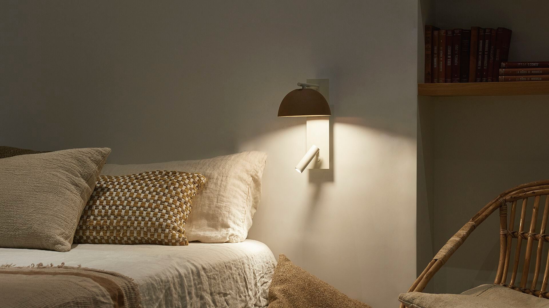 Металлический и терракотовый светодиодный настенный светильник luxcambra Absis ARCH-00067345 - Вид №2