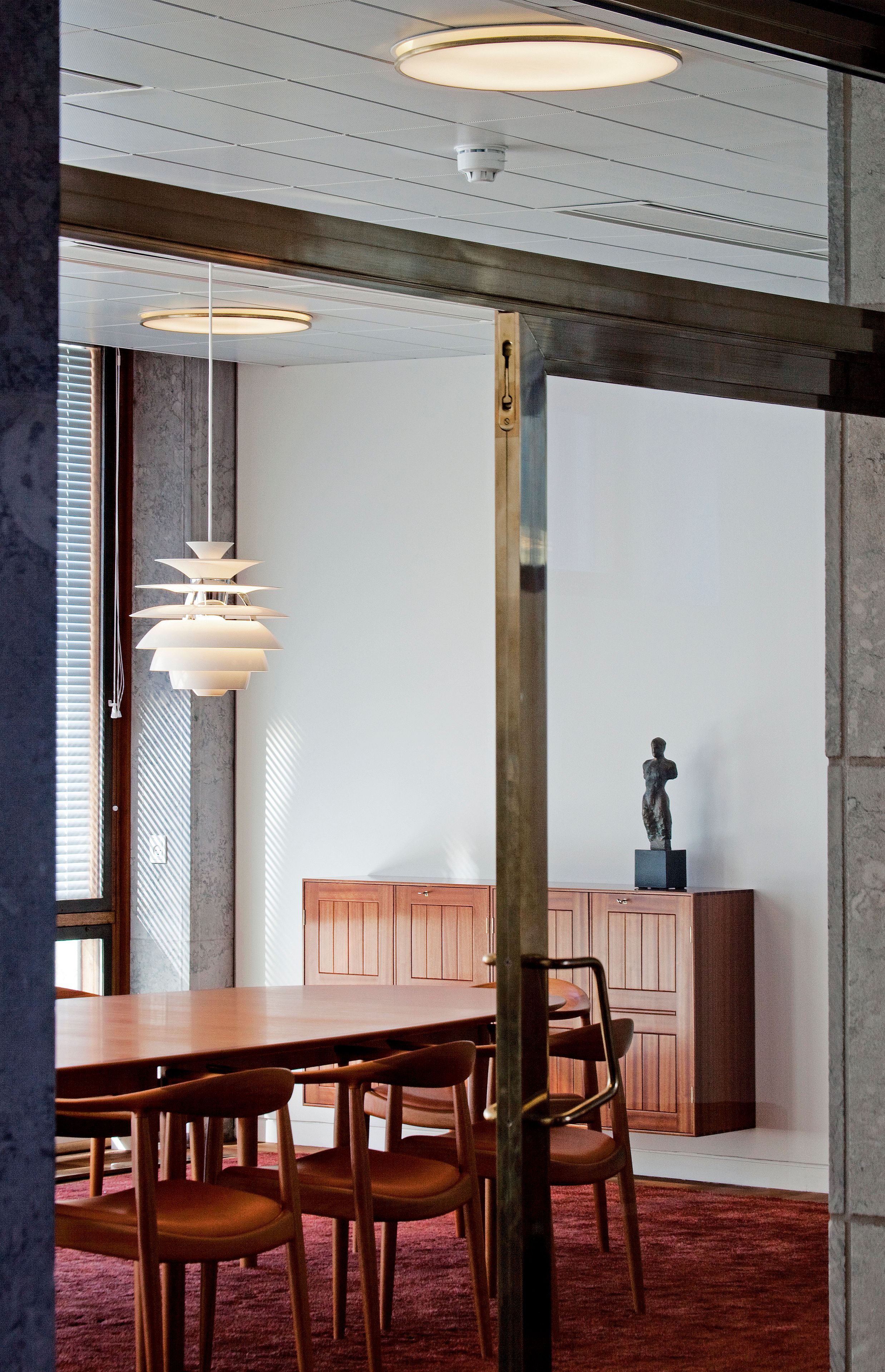 Алюминиевый подвесной светильник Louis Poulsen PH SNOWBALL ARCH-00006752 - Вид №10