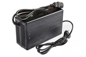 15939541 Зарядное устройство для свинцовых тяговых аккумуляторов 60V32A/H, 4A 021657 Rutrike