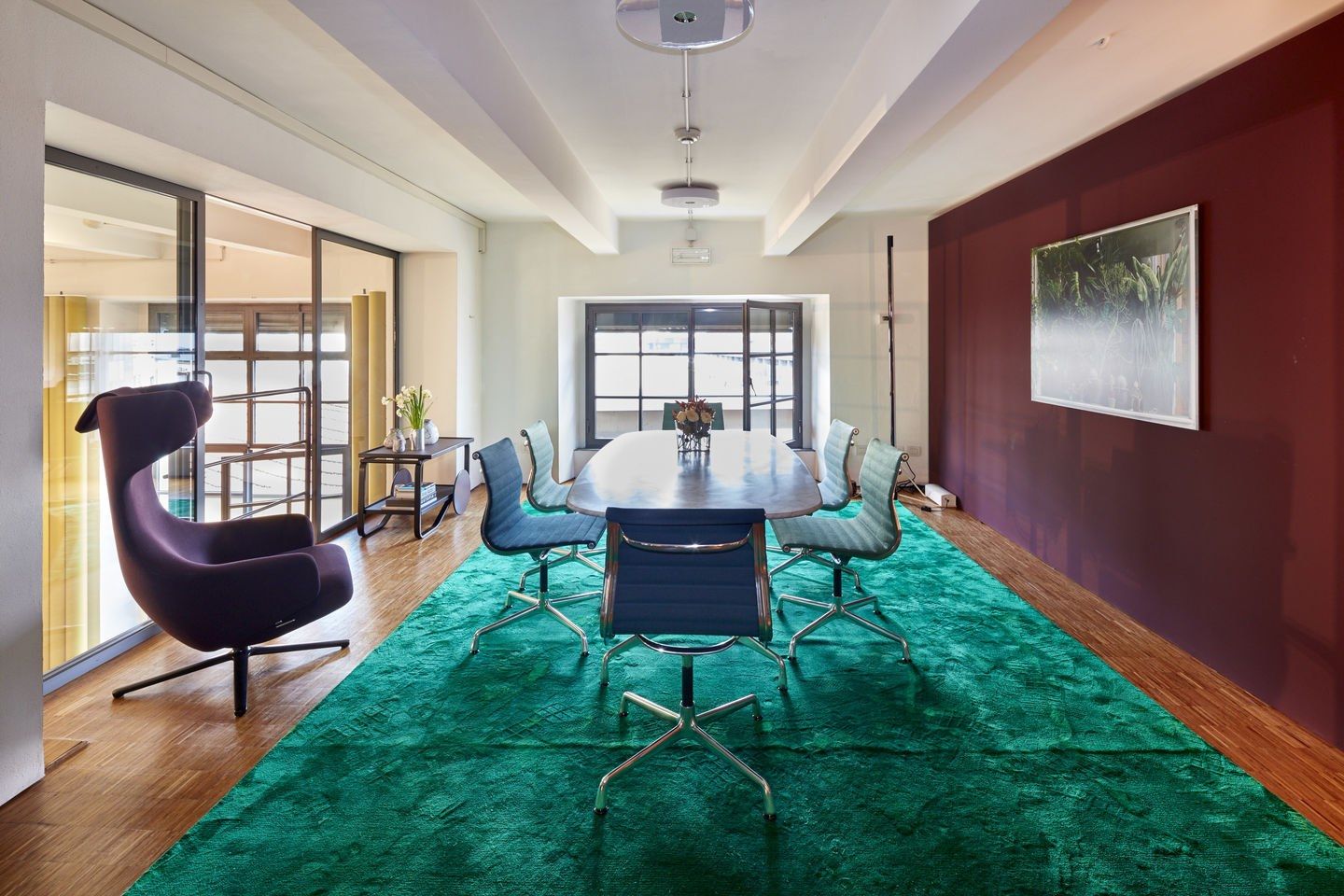 Ткань спиц поворотный стул с подлокотниками VITRA Eames Aluminium Group ARCH-00087363 - Вид №7