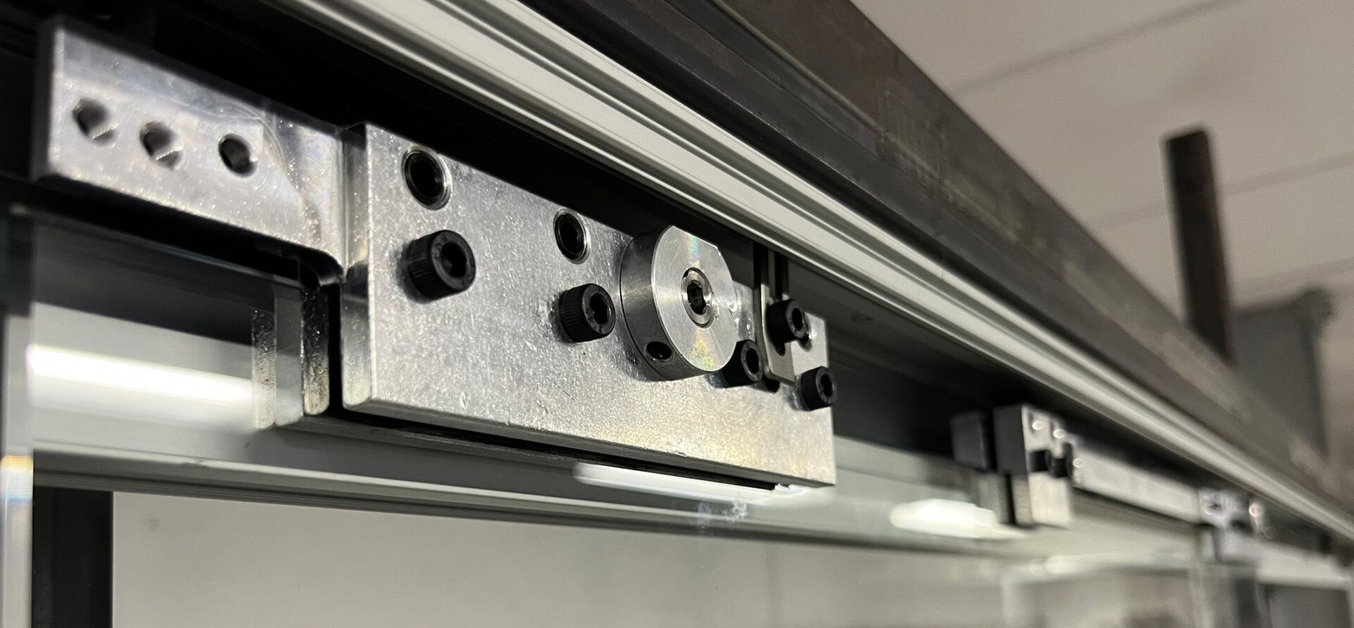 Glass and aluminium door Saint-Gobain - Logli LM ARCH-00094738 - Вид №8