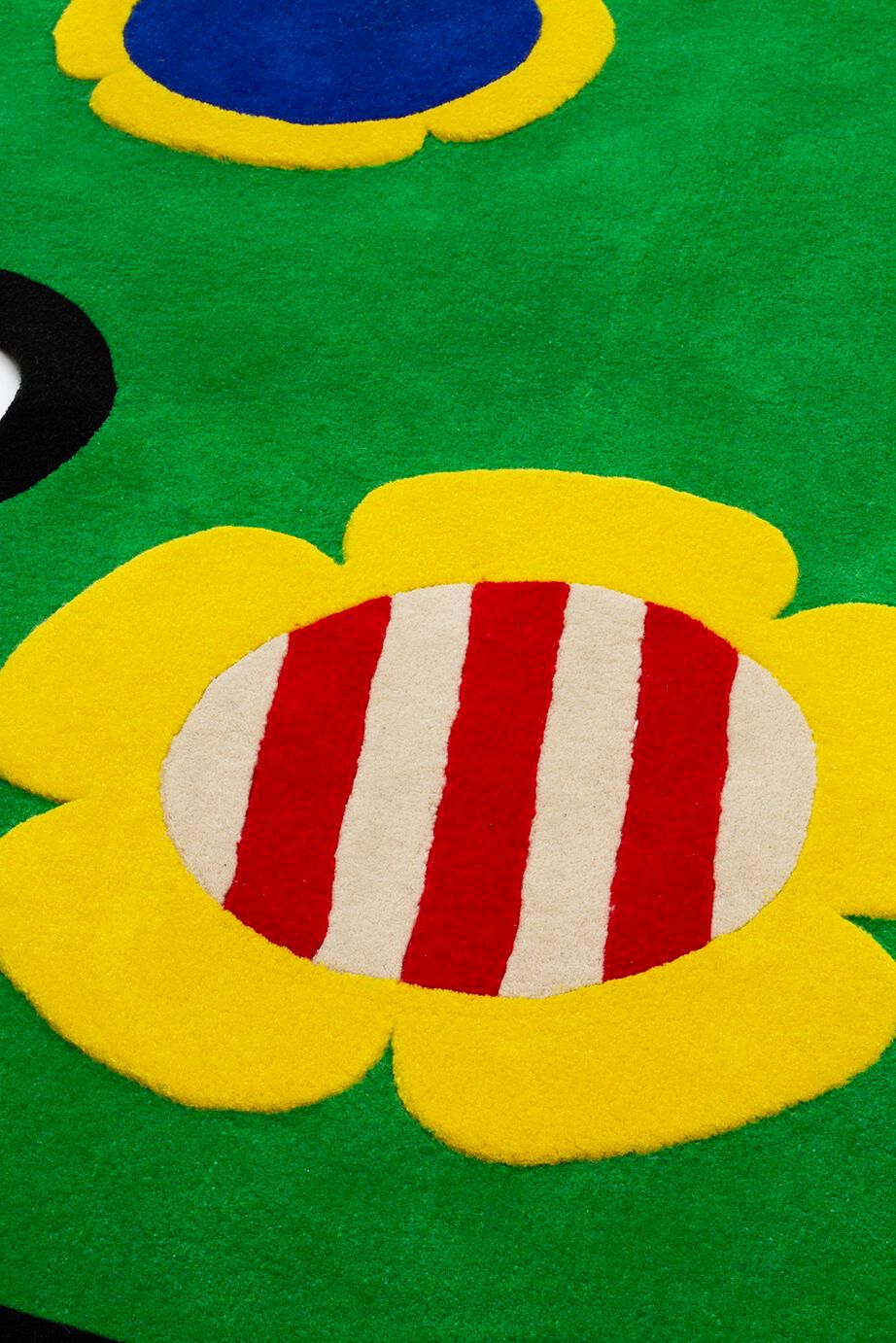 Шерстяной ковер ручной работы Poltronova бабочка, луг и небо ARCH-00150215 - Вид №2