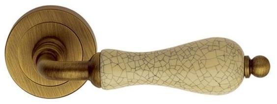 Pasini Ручка из латуни на розетке  1021  - Вид №4