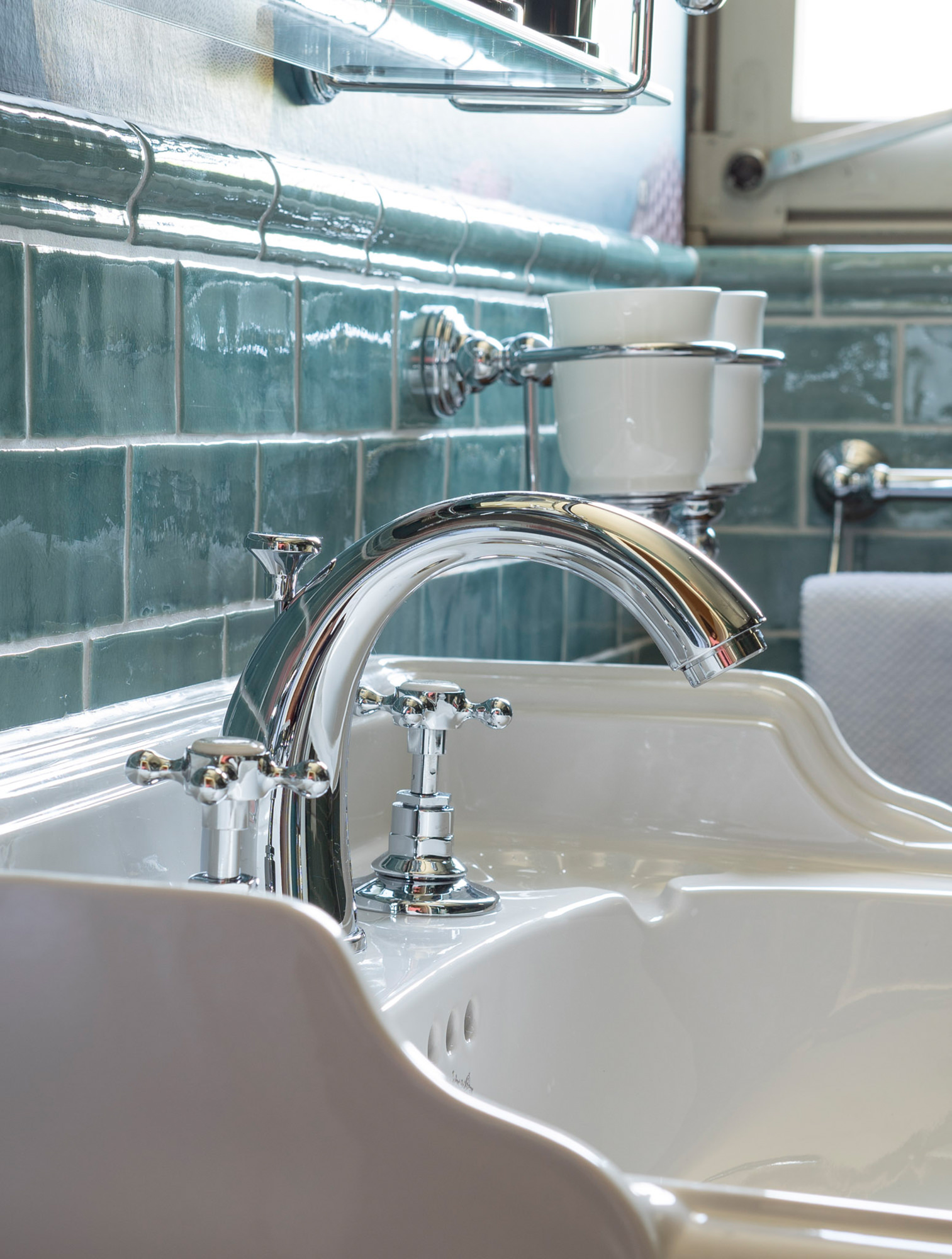 Traditional bathrooms ЛОНДОН однорычажный смеситель для умывальника HIGH Tb404.614.nk LONDON - Вид №3