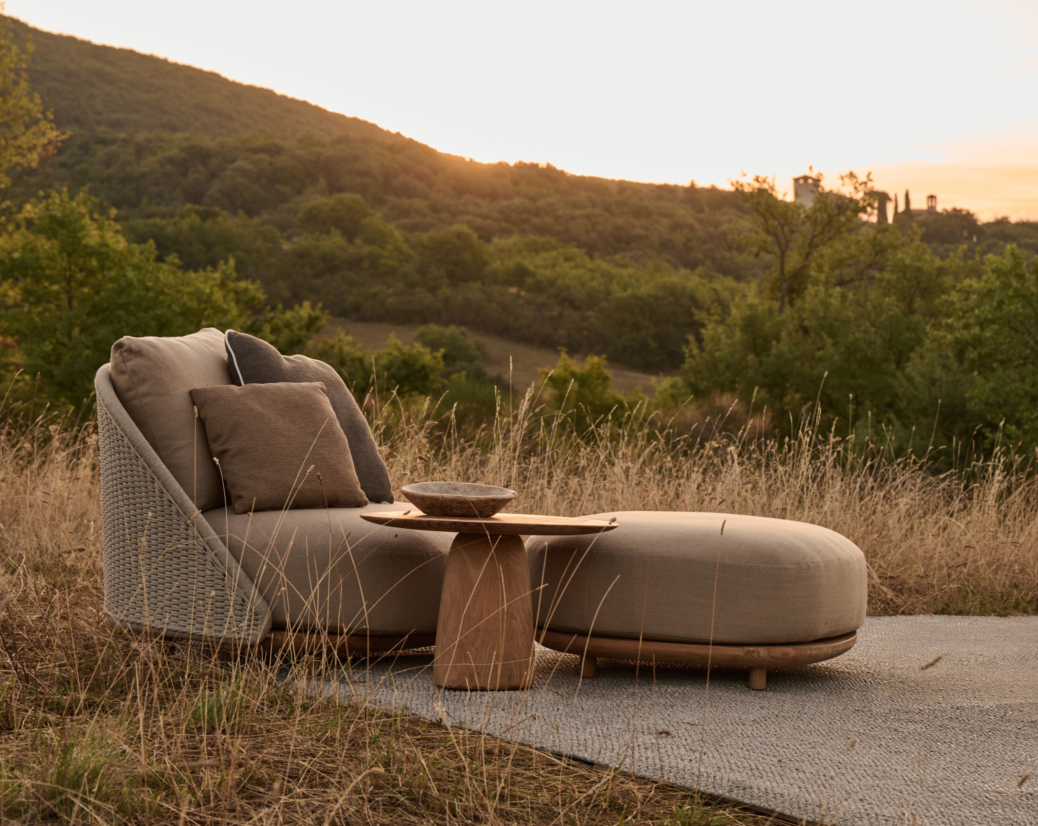 Садовый стол из тикового дерева TRIBÙ дюны ARCH-00014179