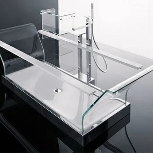 Novellini. Напольный смеситель для ванны квадратный GRIFERÍA