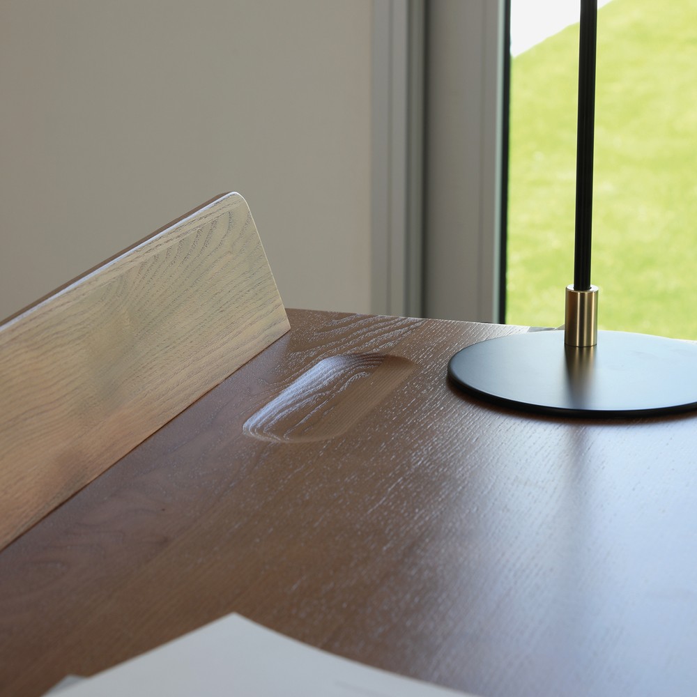 105271 Письменный стол Belta-Frajumar Besk Santreyd 