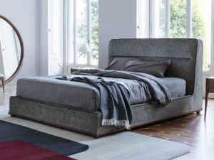 Porada Двуспальная кровать с обивкой из ткани Iron