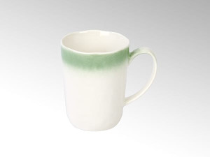 Фарфоровая кружка