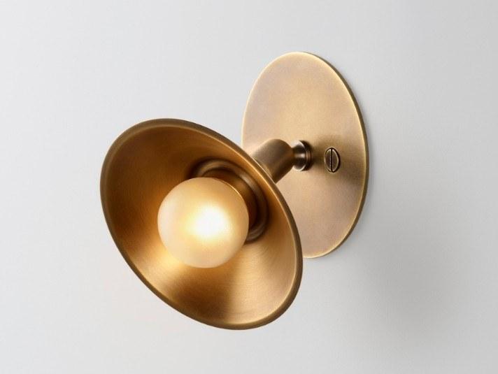 Volker Haug Studio Регулируемый настенный светильник прямого света из латуни Pyramid scheme sun-id-1345755 - Вид №1