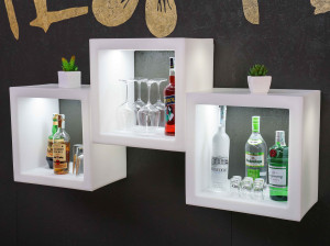 Навесной шкаф из полиэтилена