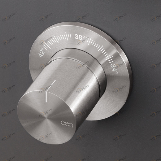 Настенный термостатический смеситель  TRM03 CEADESIGN 