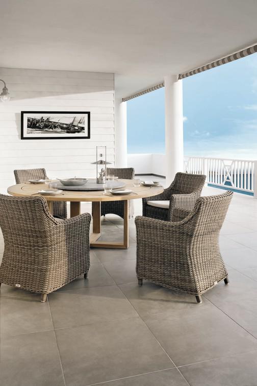 MNST100 Обеденный стол teak ⌀180см Manutti Siena - Вид №1