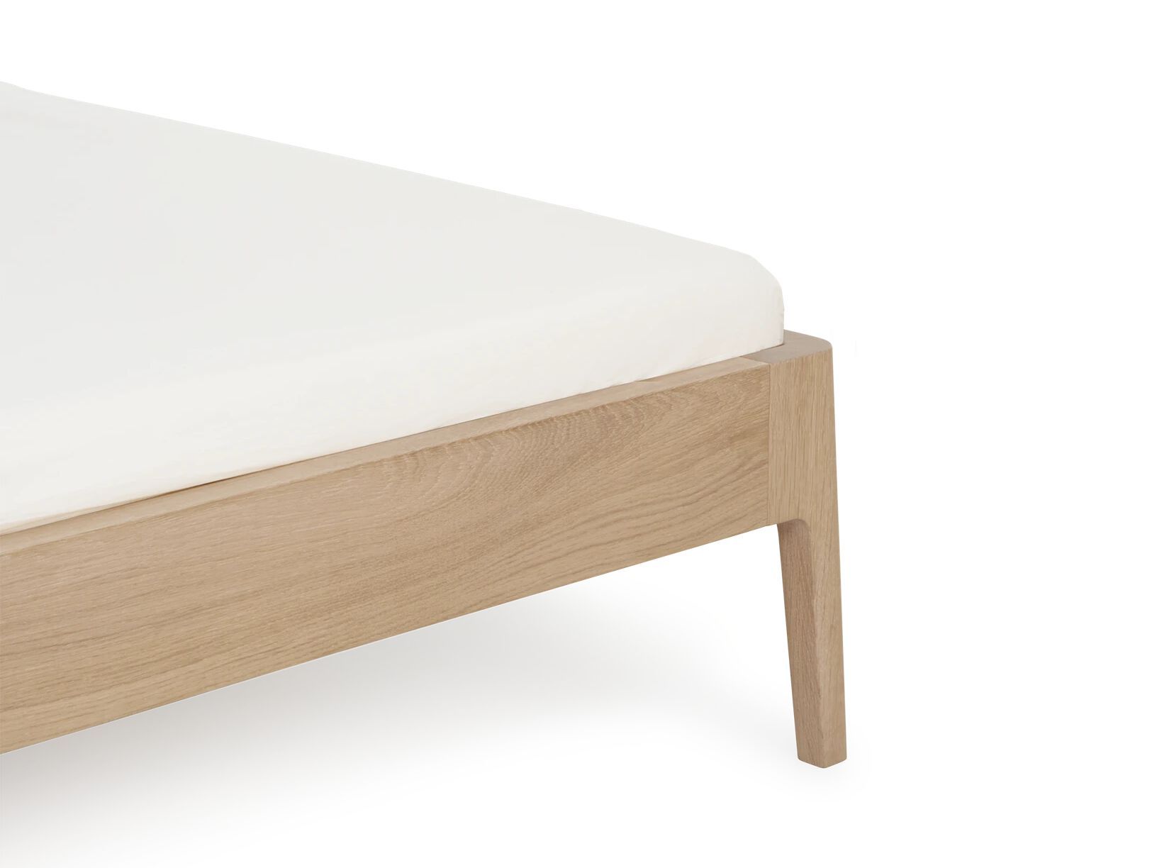 Деревянная двуспальная кровать Noah Living белье ARCH-00103819 - Вид №10