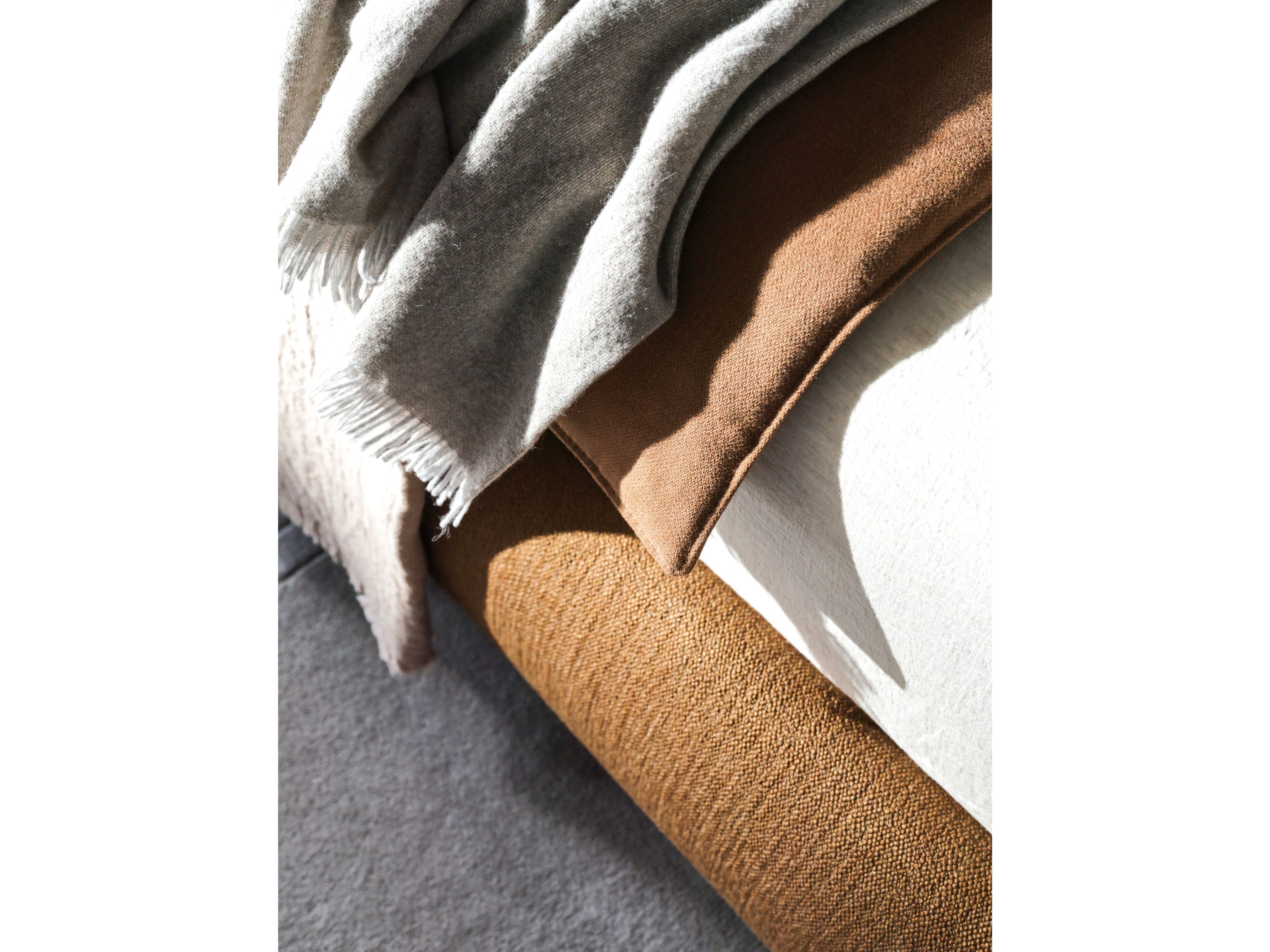 Двуспальная кровать из ткани с мягким изголовьем Ditre Italia PACIFIC ARCH-00033252 - Вид №7