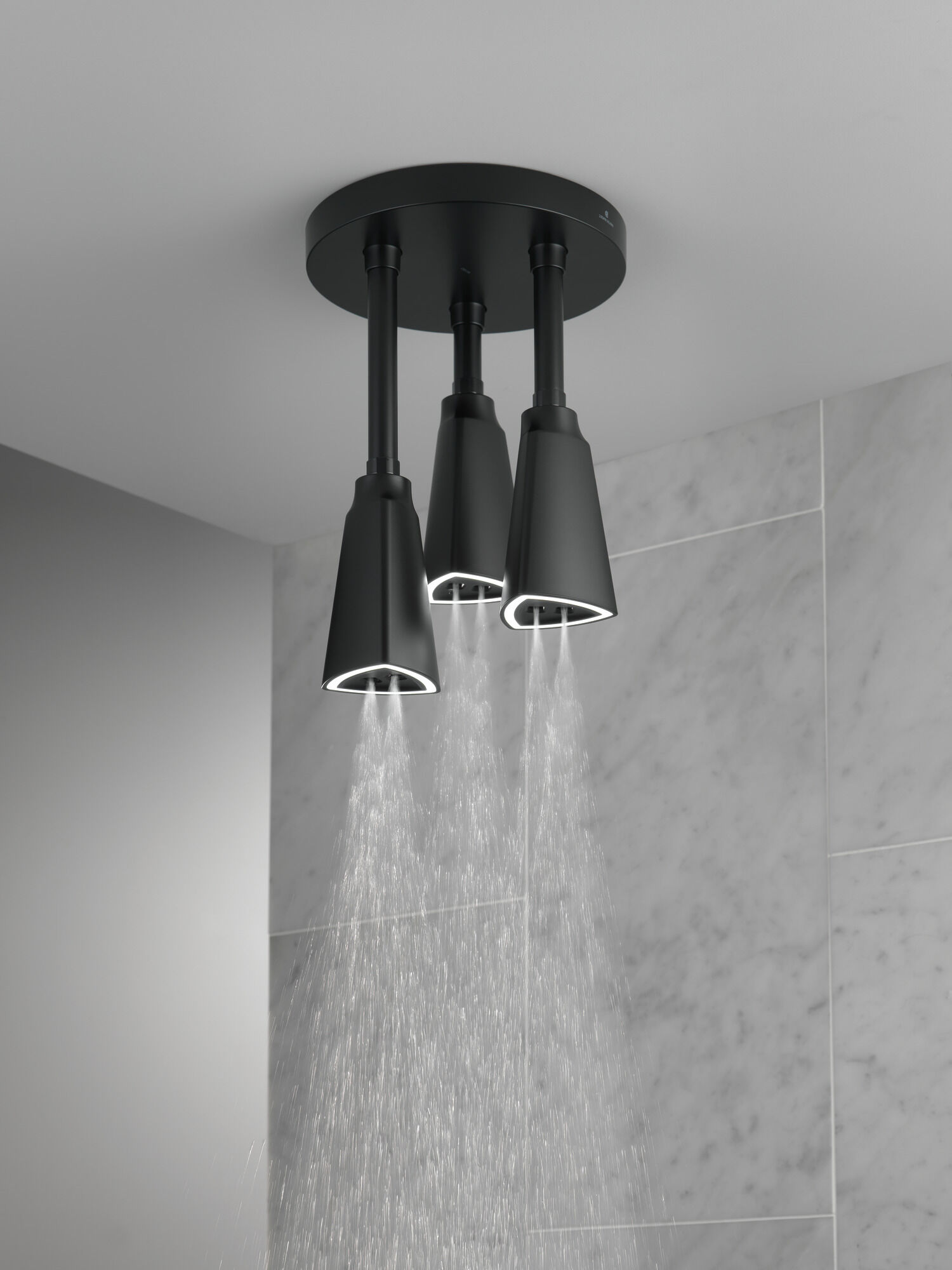 57140-BL25-L Подвесная душевая лейка Raincan со светодиодной подсветкой H2Okinetic® Delta Faucet Universal Showering Матовый черный  - Вид №5