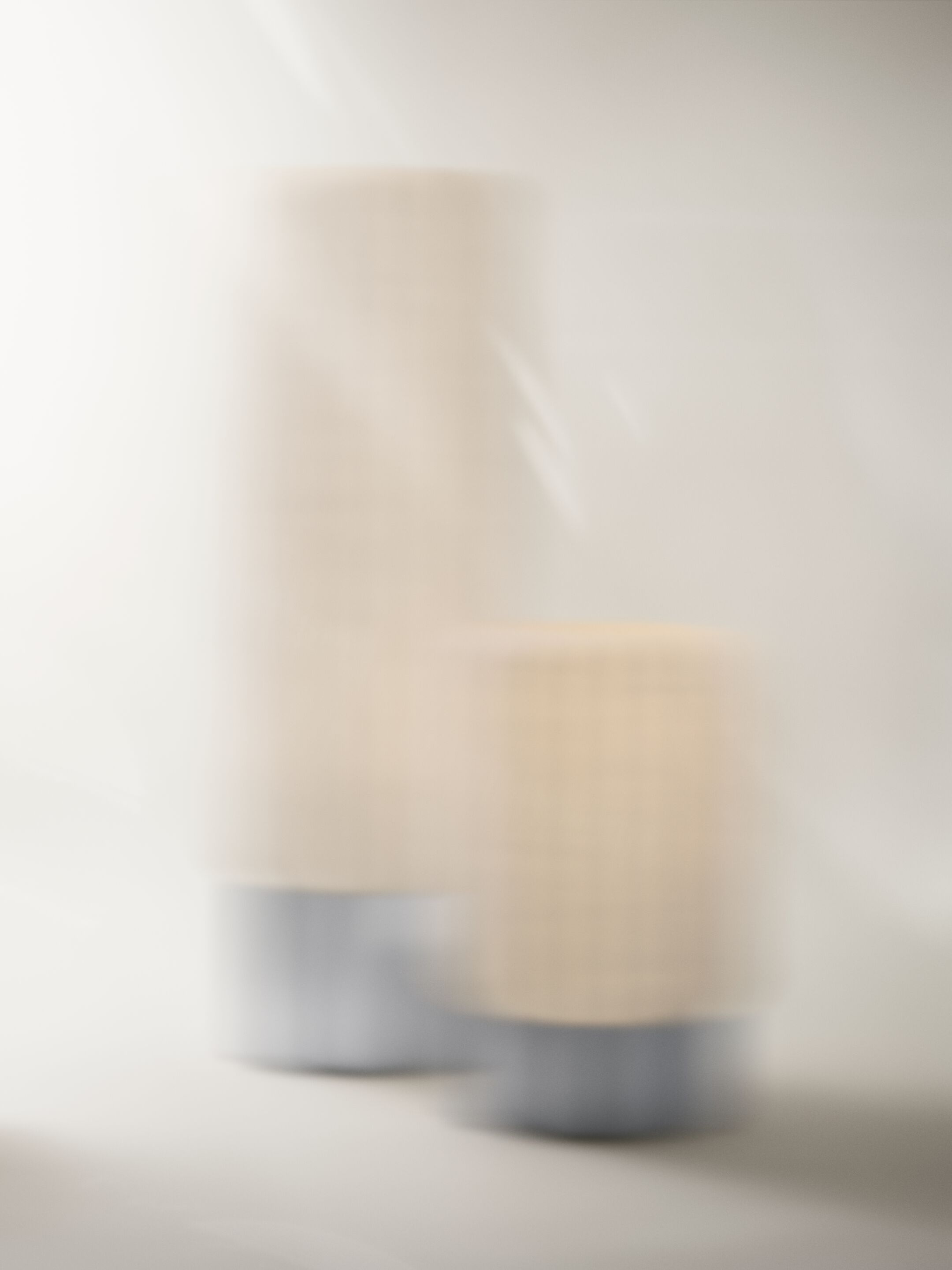 Настольная лампа с регулируемой яркостью из смолы Cocoon Pholc Meter ARCH-00102711 - Вид №3