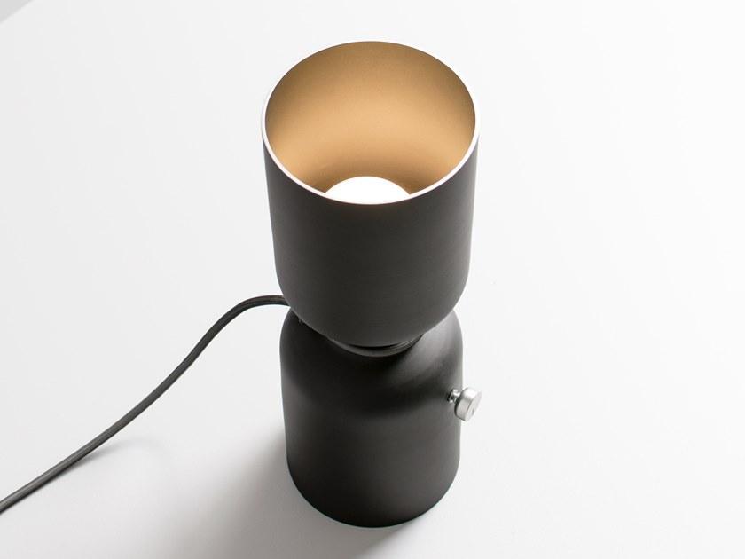 Настольная лампа из алюминия Spotlight volumes Santreyd sun-id-1504592 - Вид №4