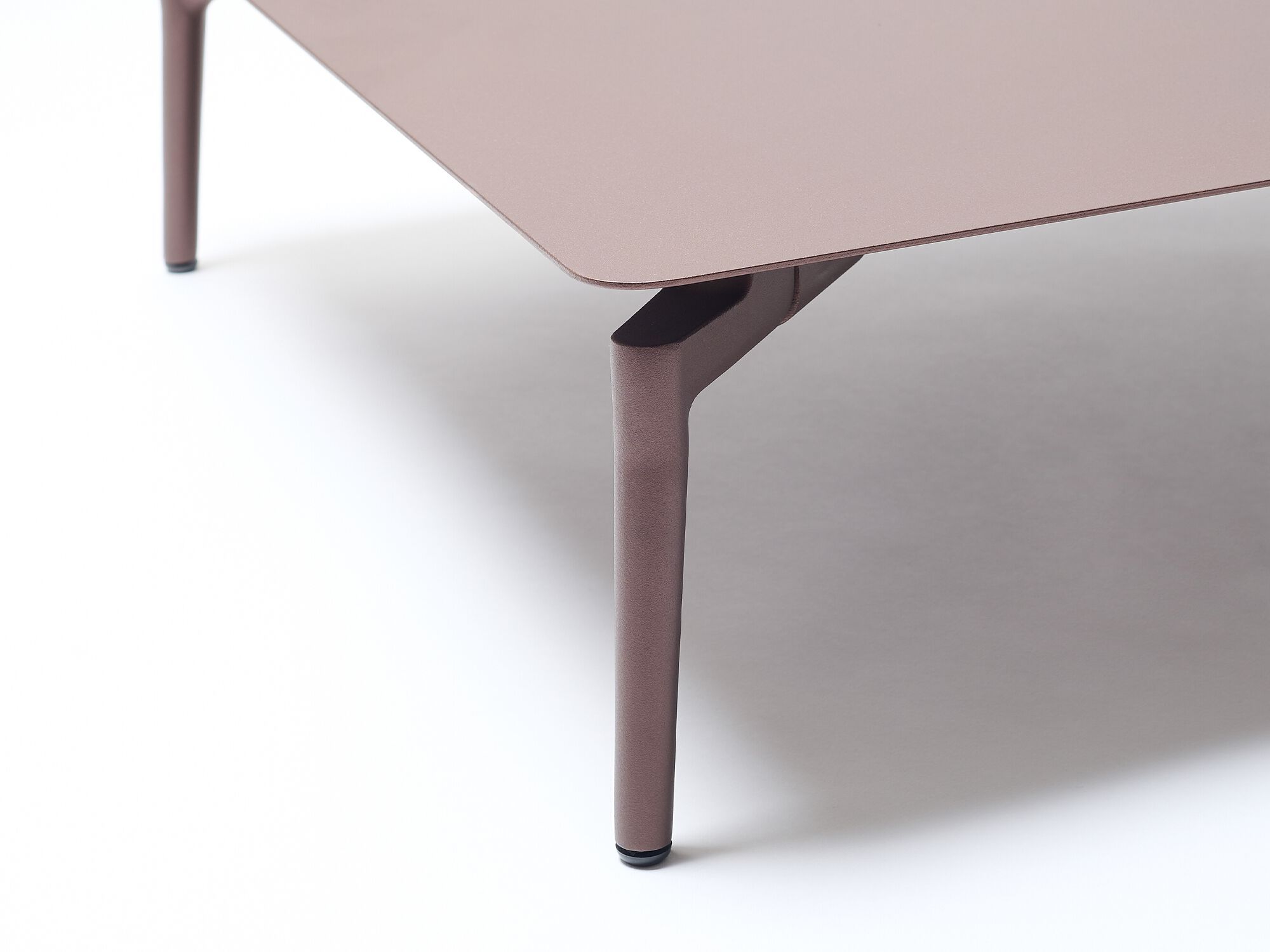 Алюминиевый низкий садовый столик с порошковым покрытием FAST Aikana ARCH-00113639 - Вид №2